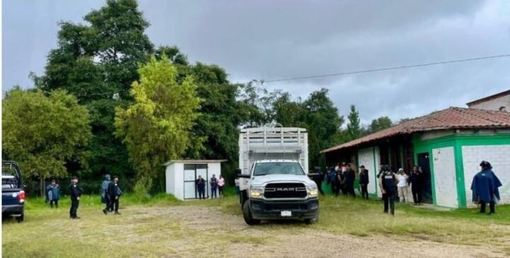 Grupo interinstitucional rescata a desplazados de Tzanembolóm, Chenalhó