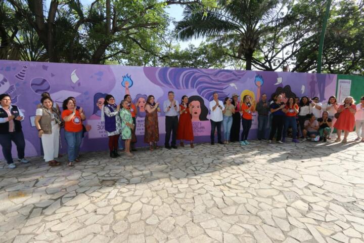 Se realiza en Chiapas el primer mural en que contextualiza y visualiza la Violencia Vicaria