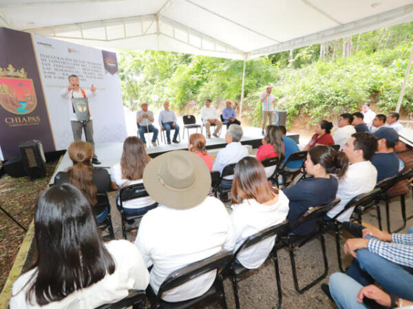 En San Fernando, inaugura Rutilio Escandón el camino San Fernando-Monterrey-Las Maravillas