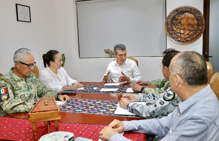 Se reúne Rutilio Escandón con mandos de Sedena y Guardia Nacional