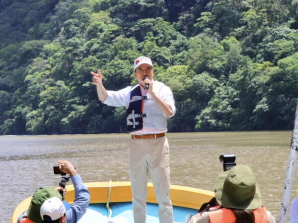 Supervisa Rutilio Escandón limpieza permanente del Cañón del Sumidero; invita al turismo a visitarlo