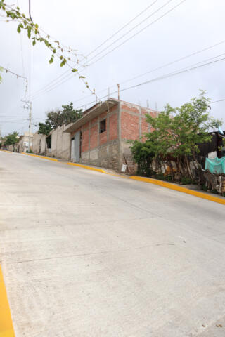 Rutilio Escandón hace justicia social a colonos de La Condesa, en TGZ; inaugura pavimentación de calles