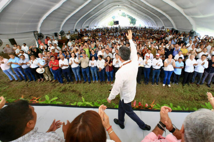 Anuncia Rutilio Escandón decreto para que festivales del cacao, café y mango ataulfo se realicen cada año