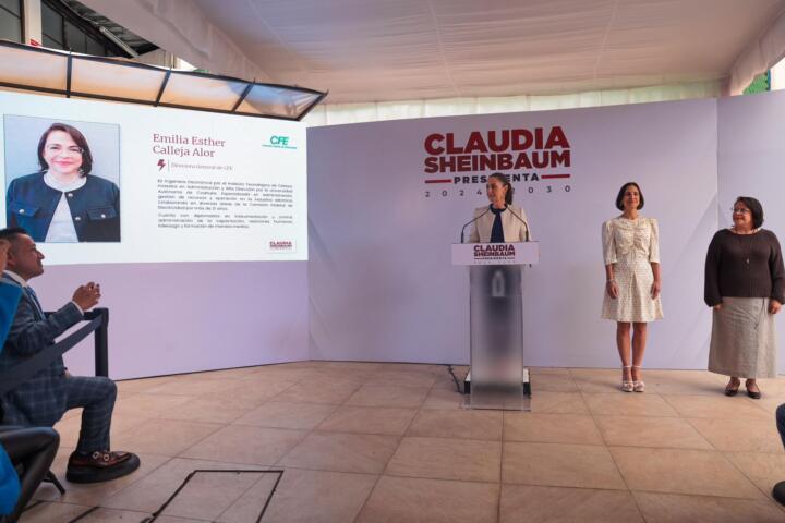 Claudia Sheinbaum presenta a Emilia Esther Calleja Alor como la primera mujer directora de la CFE