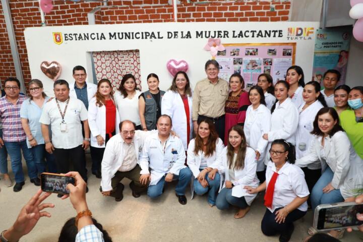 Visita del Presidente Municipal Carlos Morales a la Estancia Municipal de la Mujer Lactante