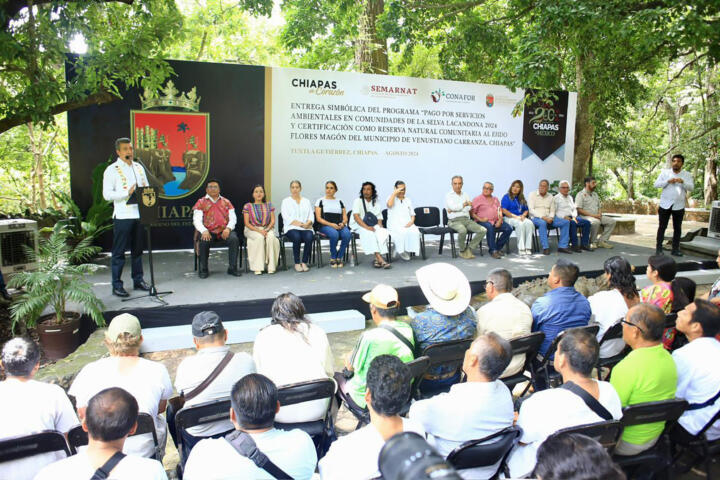 Entrega Rutilio Escandón recursos del programa Pago por Servicios Ambientales en la Selva Lacandona 2024