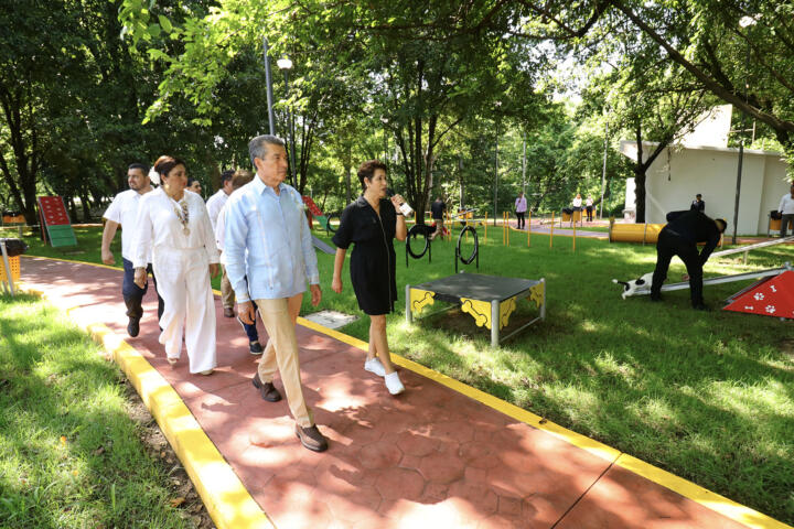 En Tapachula, Rutilio Escandón inaugura área de esparcimiento canino del Parque Ecológico