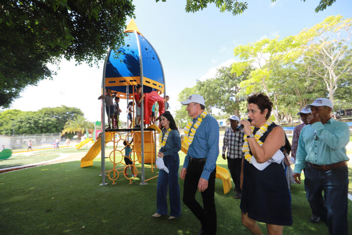 En Jiquipilas, Rutilio Escandón moderniza el Parque Público de la localidad José María Pino Suárez