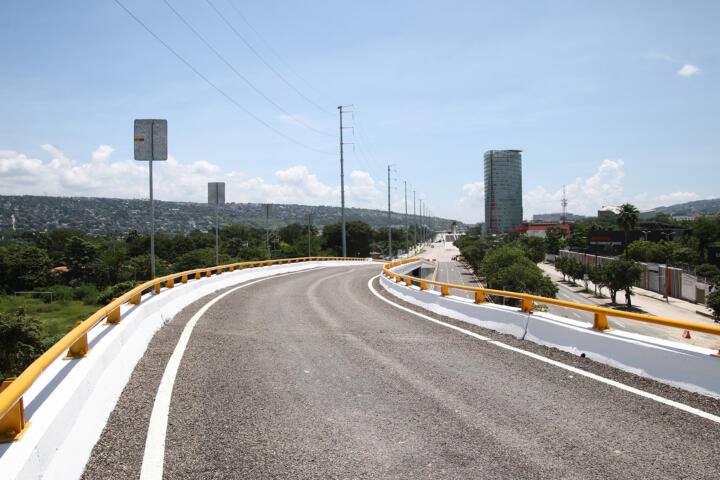 Rutilio Escandón inaugura los pasos a desnivel vehicular “Gómez Maza” y “Las Palmas” en Tuxtla Gutiérrez