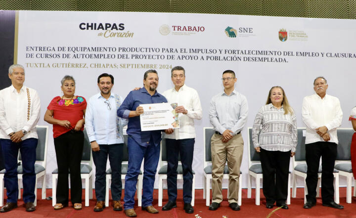 Participación de las mujeres emprendedoras ha sido clave para el progreso de Chiapas: Rutilio Escandón