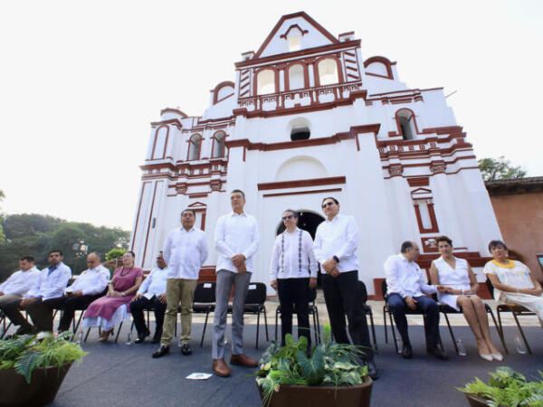 Agradece Rutilio Escandón al presidente AMLO por cumplir con la reconstrucción en Chiapas