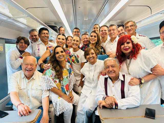 Acompaña Rutilio Escandón al presidente AMLO y la presidenta electa, Claudia Sheinbaum, en recorrido inaugural del Tren P’atal