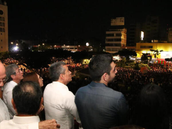 Yuridia, Majo Aguilar y Arturo Aquino festejan con el pueblo el Bicentenario de la Federación de Chiapas a México