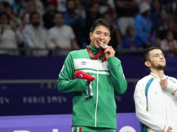 Luis Mario Nájera hace historia al conseguir medalla de plata en los Juegos Paralímpicos París 2024