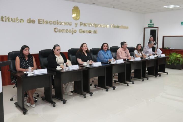 IEPC entrega constancias a diputaciones plurinominales