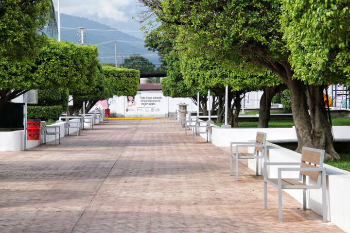 En Acacoyagua, Rutilio Escandón inaugura la reconstrucción del Parque Central “Enomoto”