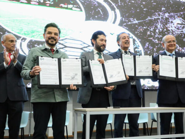 Firman IMSS y SNTSS Convenio de Revisión Salarial 2024; lograron 8 por ciento de aumento