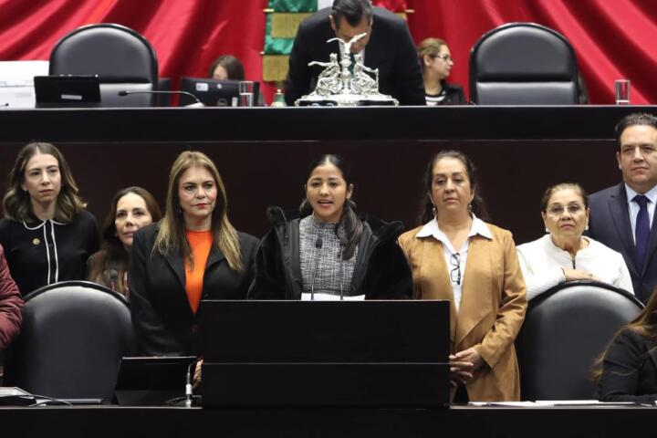 Presenta diputada Azucena Arreola iniciativa para inscribir frase conmemorativa de la Federación de Chiapas a México en la Cámara de Diputados