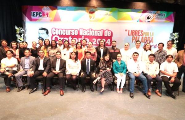 Se lleva a cabo en Comitán la fiesta de la palabra: Concurso Nacional de Oratoria