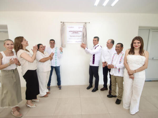 Rutilio Escandón inaugura gimnasio-auditorio del Instituto Tecnológico de Tapachula