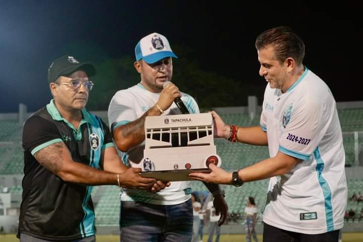 En Tapachula somos aliados del deporte y la recreación: Yamil Melgar