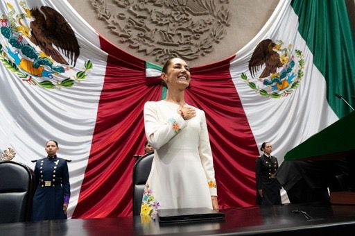 Hoy llegamos las mujeres a conducir los destinos de nuestra hermosa nación: Presidenta Claudia Sheinbaum