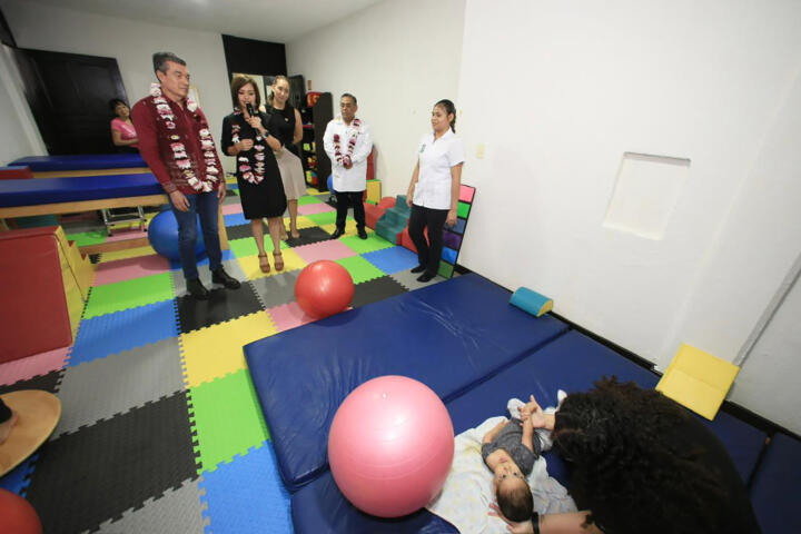 En Tuxtla, Rutilio Escandón inaugura Unidad Básica de Rehabilitación Centro del DIF Chiapas