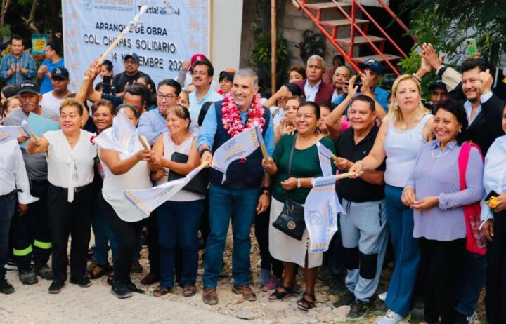 Arranca Angel Torres trabajos de pavimentación en Chiapas Solidario