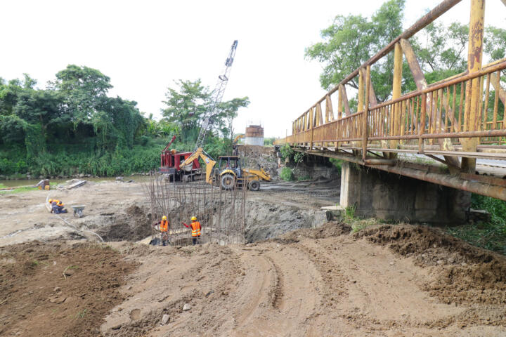 Rutilio Escandón beneficia con más infraestructura vial al pueblo de Mazatán