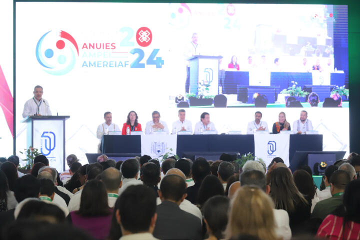 Rutilio Escandón asiste a la inauguración de la Conferencia Internacional ANUIES 2024 encabezada por Mario Delgado