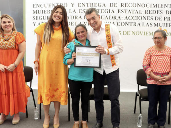 Encabeza Rutilio Escandón conmemoración del Día Internacional de la Eliminación de la Violencia contra las Mujeres