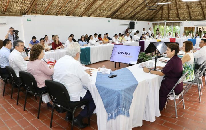 La mejor obra que vamos a heredar es la reducción de la pobreza en Chiapas: Rutilio Escandón