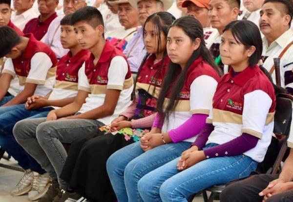 Aumenta cobertura educativa en niveles medio superior y superior en Chiapas