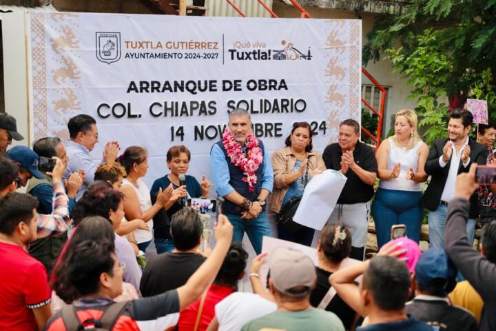 Arranca Angel Torres trabajos de pavimentación en Chiapas Solidario