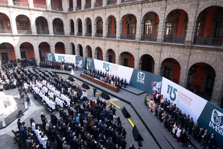 Asiste Eduardo Ramírez a la 115 Asamblea General Ordinaria del IMSS, encabezada por la presidenta Claudia Sheinbaum