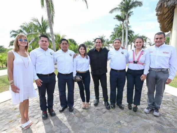 Eduardo Ramírez participa en presentación de proyectos de infraestructura portuaria en Puerto Chiapas