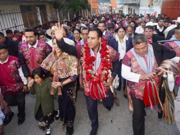 En ceremonia tradicional, Eduardo Ramírez recibe la bendición para dirigir su gobierno con firmeza, certeza y sabiduría