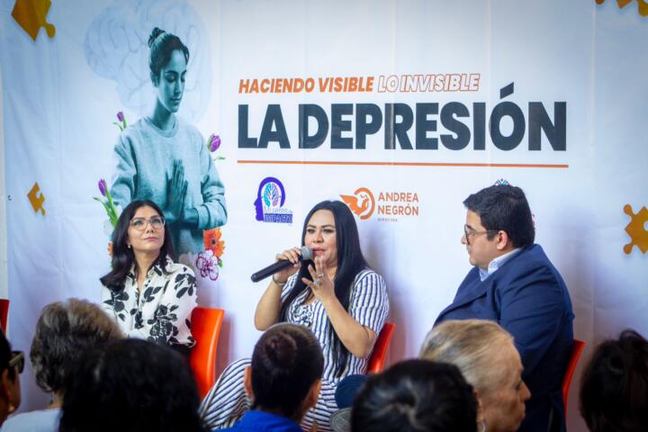 Imparten conversatorio sobre la depresión en Congreso Estatal