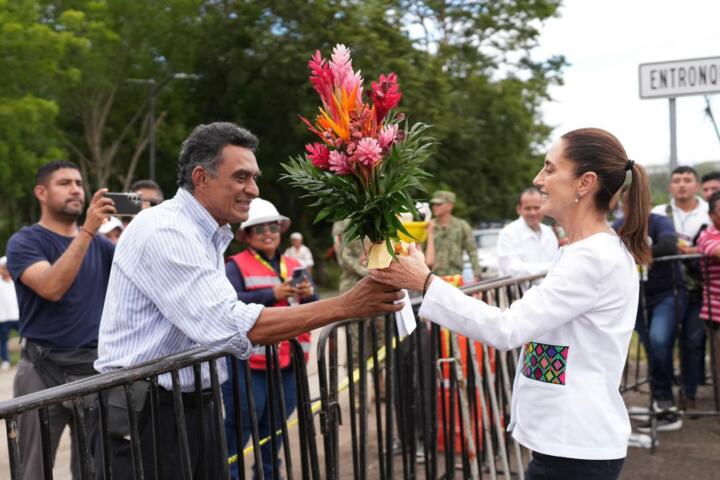 Presidenta Claudia Sheinbaum da banderazo de del parque ecoturístico "La Ceiba" en Palenque, Chiapas