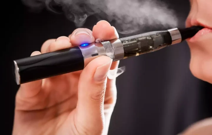 Cámara de Diputados aprueba reforma para prohibir vapeadores y cigarrillos electrónicos 🚭 Cámara de Diputados aprueba reforma para prohibir vapeadores y cigarrillos electrónicos