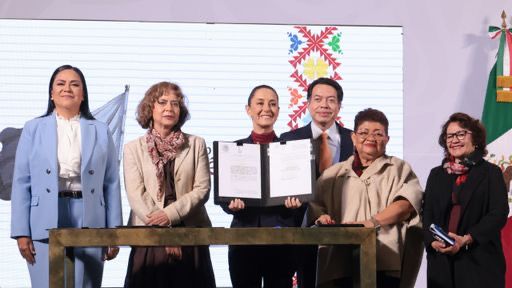 Presidenta Claudia Sheinbaum firma decreto por el cual se crea la Universidad Nacional Rosario Castellanos