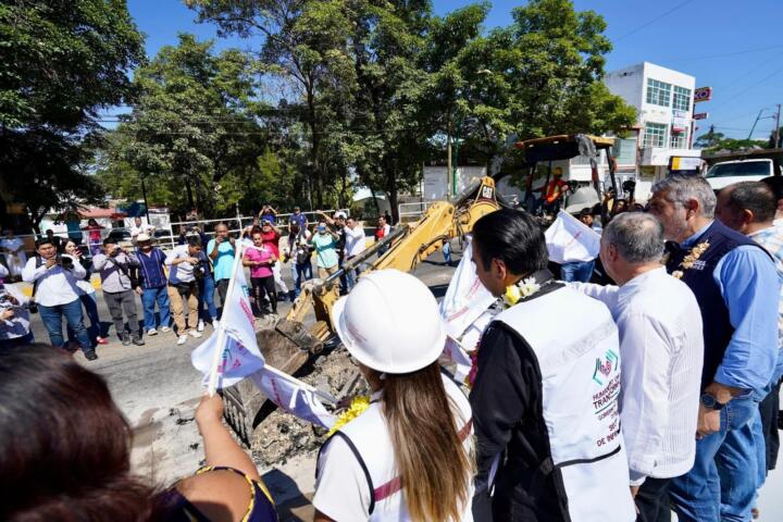 Eduardo Ramírez da banderazo de inicio a construcción del dren pluvial del Periférico Sur Poniente en Tuxtla