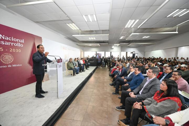 Celebra Eduardo Ramírez diálogo plural para construir una prosperidad compartida