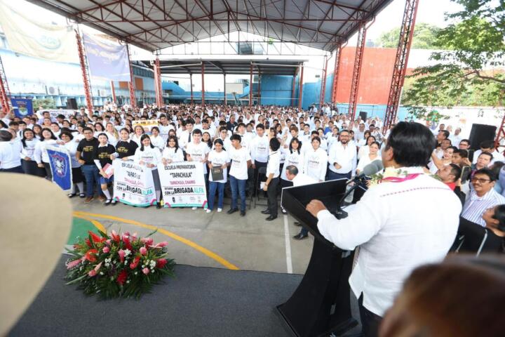 Encabeza Eduardo Ramírez presentación del Programa de Alfabetización "Chiapas Puede”, ante preparatorias del Soconusco