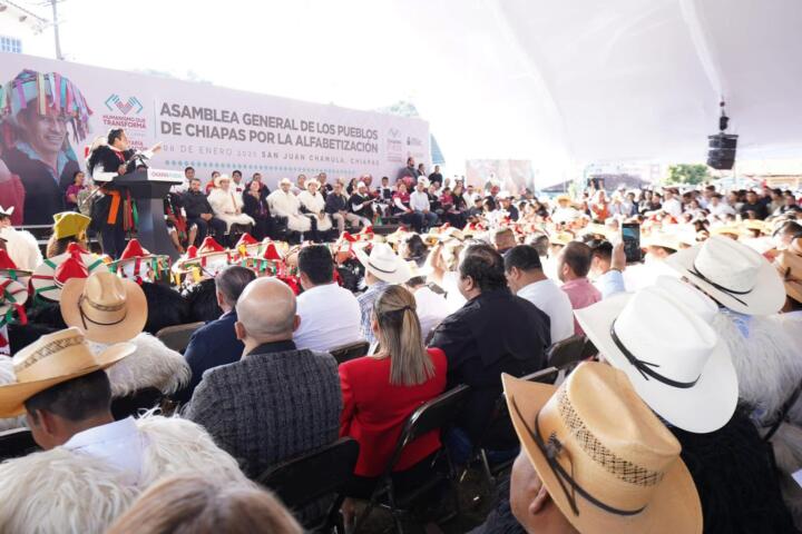 Eduardo Ramírez y titulares de la SEP e INEA encabezan Asamblea General de los Pueblos de Chiapas por la Alfabetización