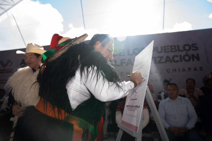 Eduardo Ramírez y titulares de la SEP e INEA encabezan Asamblea General de los Pueblos de Chiapas por la Alfabetización