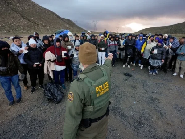 ¿Qué pasará con tus pertenencias si eres deportado? Esto dice la ley en EE.UU.