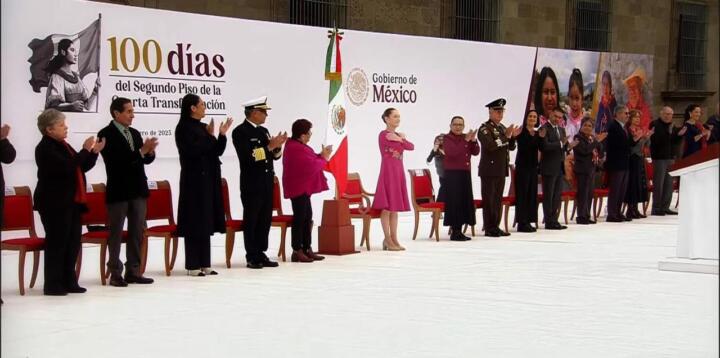 Asiste Eduardo Ramírez al informe de los 100 días de gobierno de la presidenta Claudia Sheinbaum