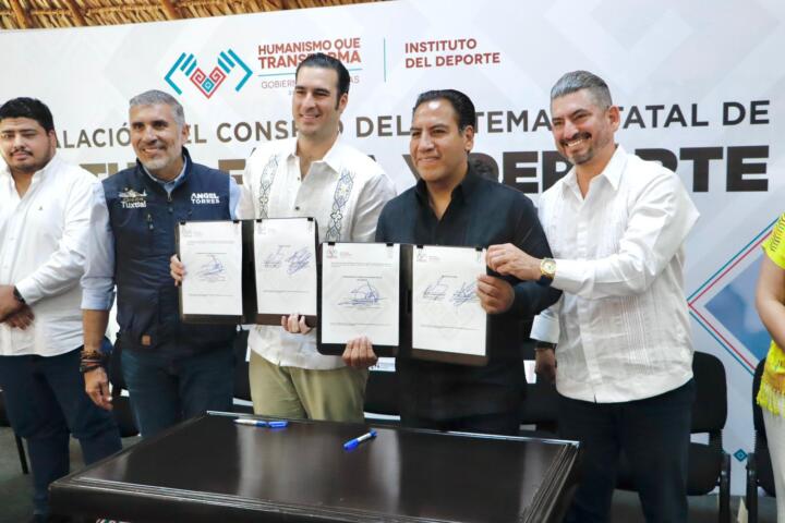 Titular de Instituto del Deporte firma instalación del Consejo del Sistema Estatal de Cultura Física y Deporte