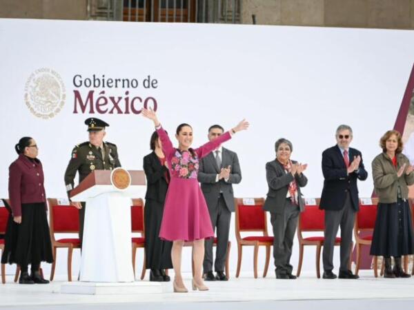 Asiste Eduardo Ramírez al informe de los 100 días de gobierno de la presidenta Claudia Sheinbaum